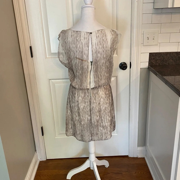 alice + olivia Thelma Cowl Neck chiffon Romper 33607 - Picture 6 of 13